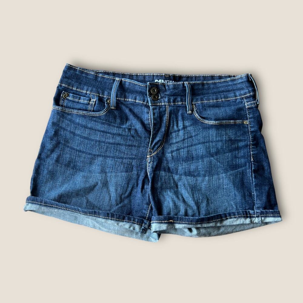 Levi Jean Shorts